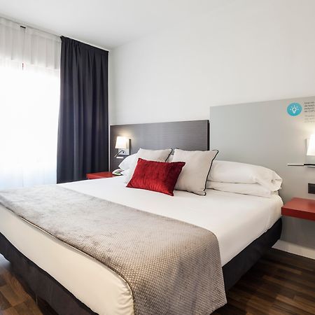 Ilunion Suites Madrid Eksteriør billede