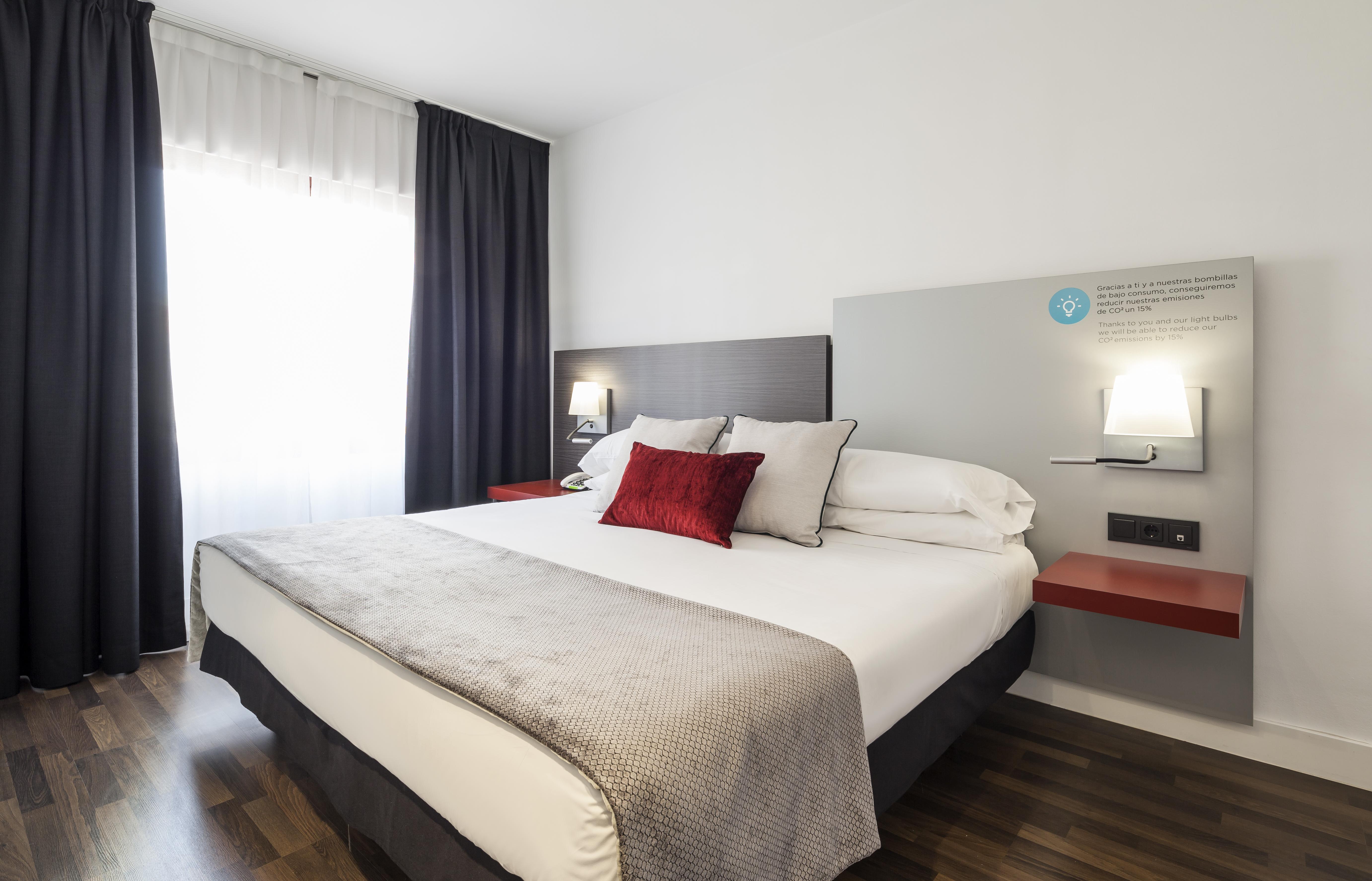 Ilunion Suites Madrid Eksteriør billede